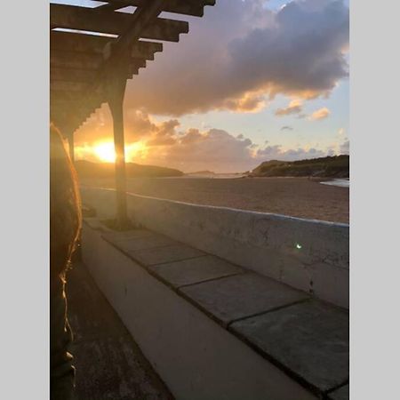 Six By The Sea - 2 Bed House - A Little Something For Everyone Saint Columb Minor Dış mekan fotoğraf